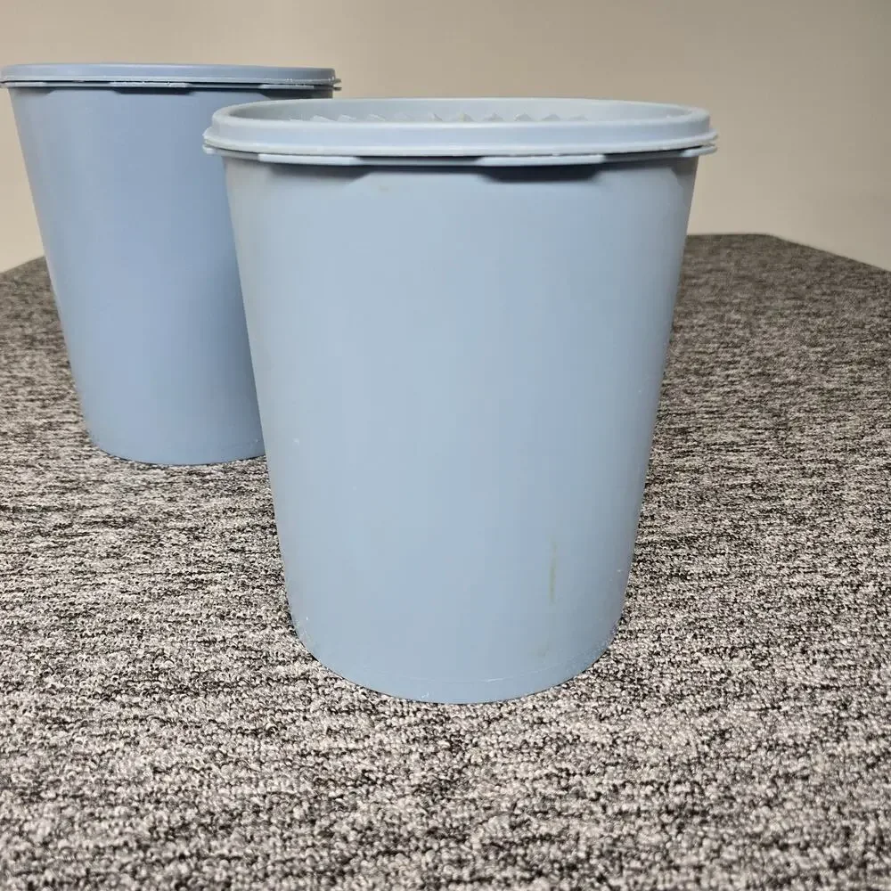 VTG Tupperware Servalier Nesting Canister Set of 5 Country Blue 5 Lids 1 Cracked